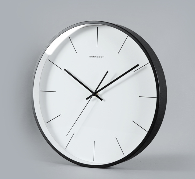 Modern Silent Wall Clock with High-Gloss Finish