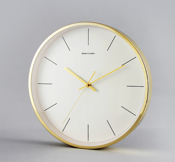 Modern Silent Wall Clock with High-Gloss Finish