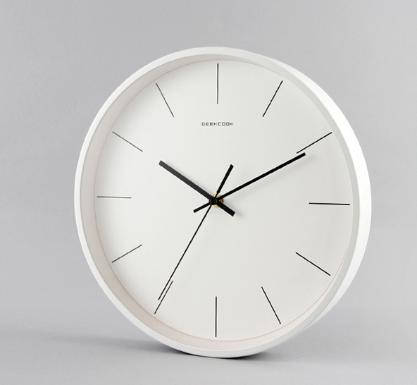 Modern Silent Wall Clock with High-Gloss Finish